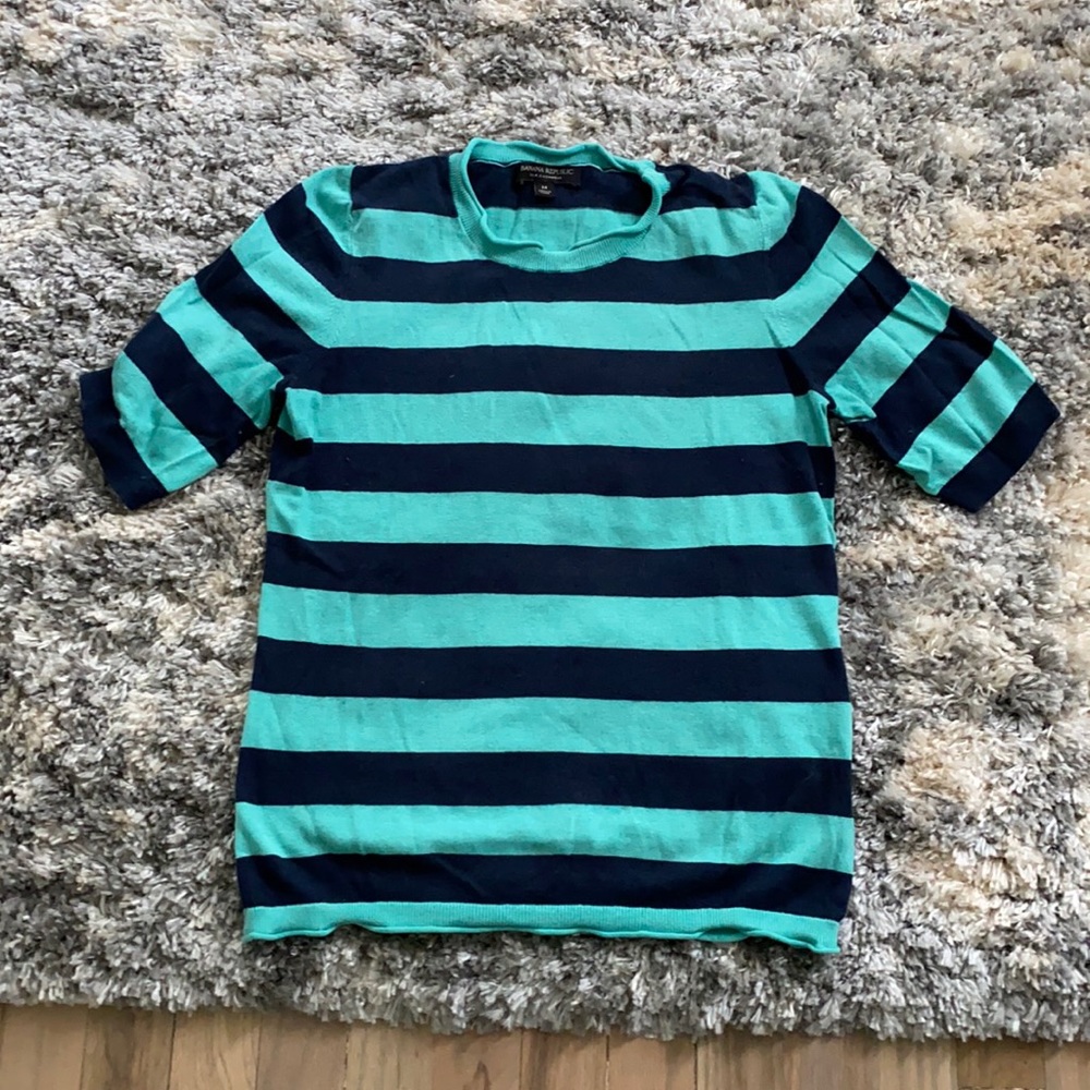 Banana Republic cashmere lightweight sweater